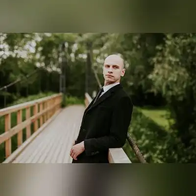 熊江辰